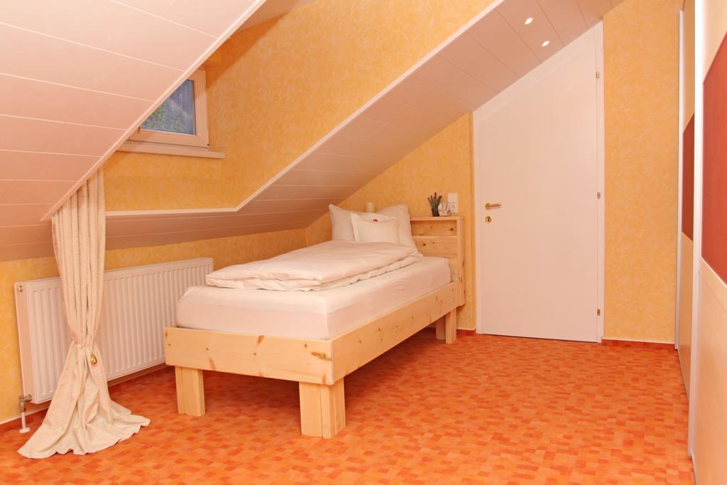 Haus Am Oelberg Apartment Elmen Bagian luar foto